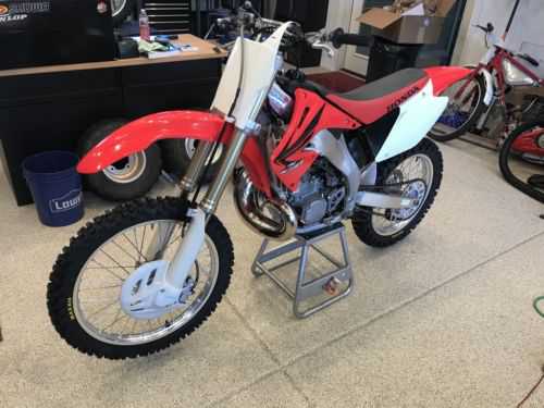 Honda CR250