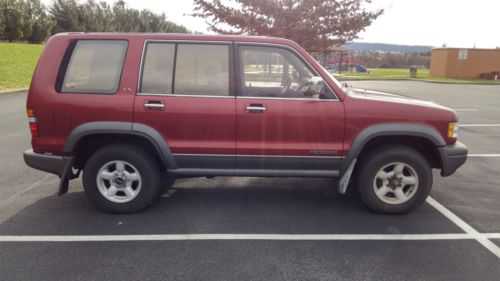 Isuzu Trooper