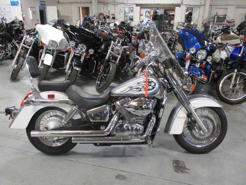 Honda VT750 (Shadow Aero)