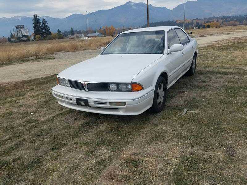 Mitsubishi Diamante