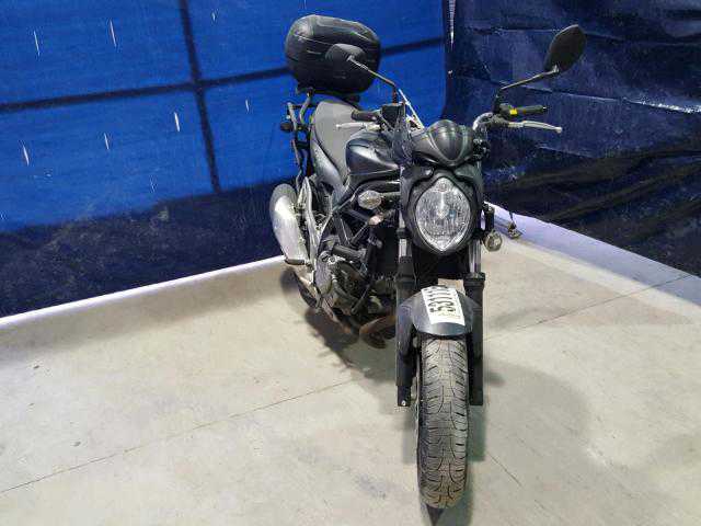 Suzuki SFV650L