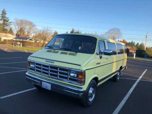 Dodge Ram Wagon