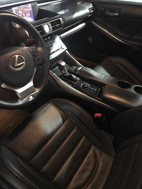 2014 Lexus IS