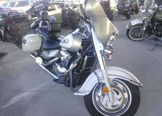 Suzuki VL1500K