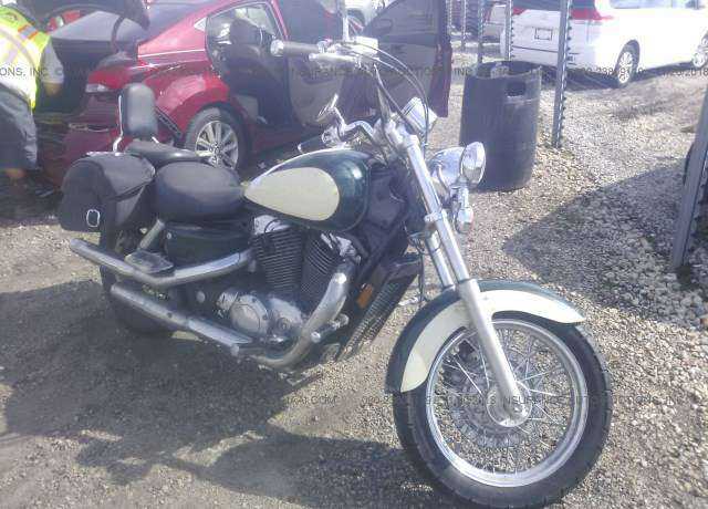 Honda VT1100C2 (SHADOW ACE)
