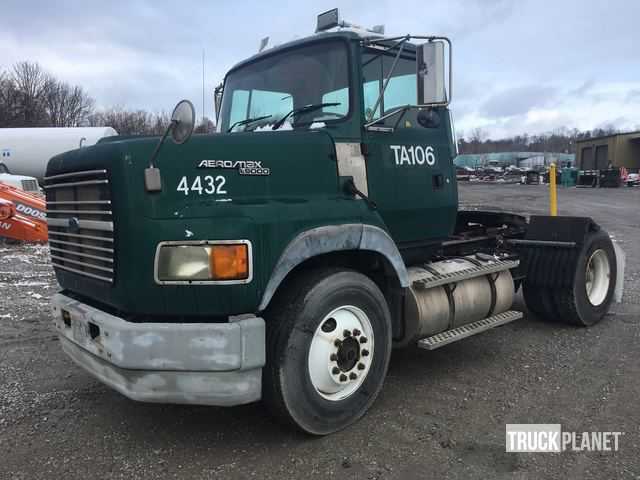 Ford LA9000