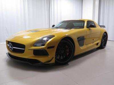 Mercedes-Benz SLS-Class