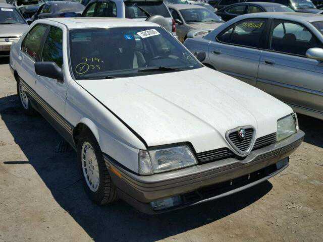 Alfa Romeo 164