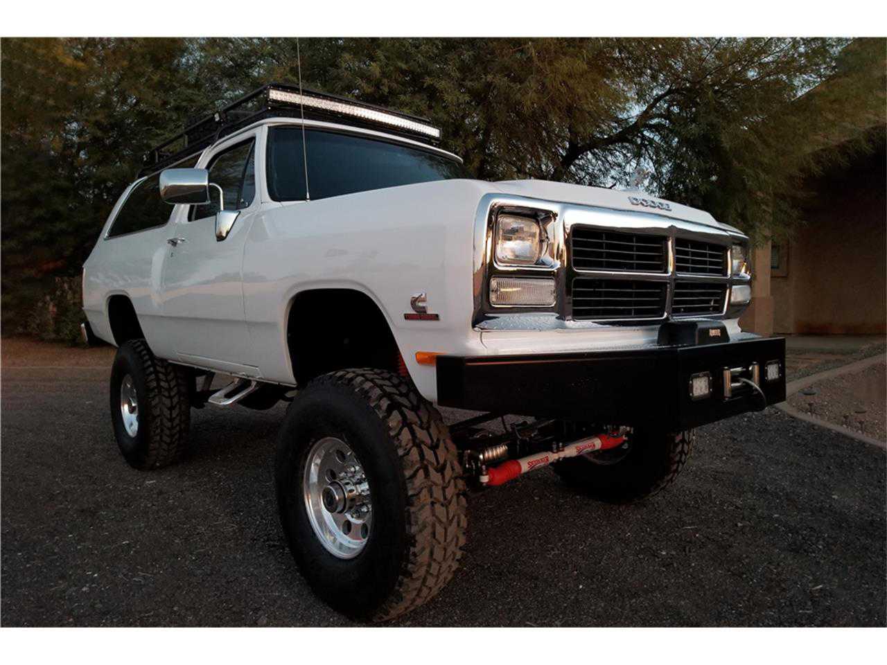 Dodge Ramcharger