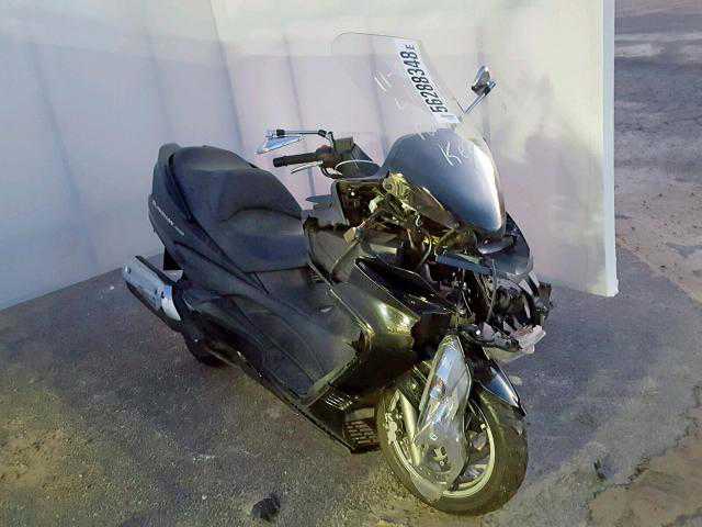 Suzuki AN400