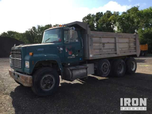 Ford LT8000