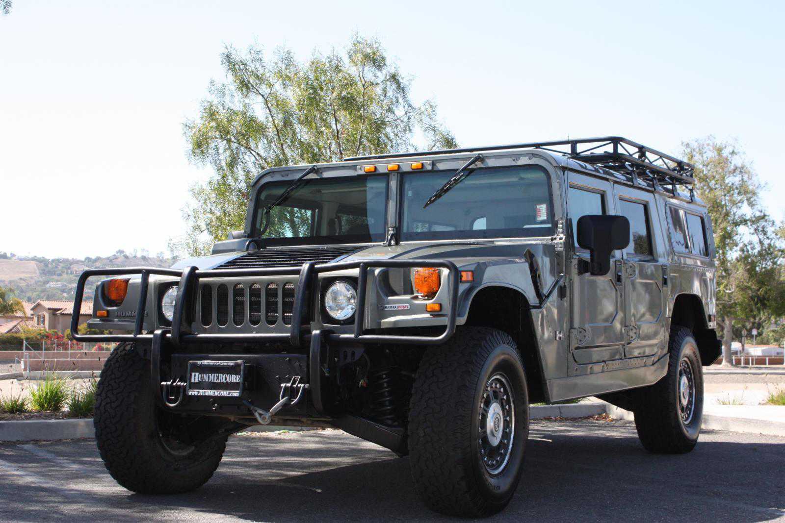 HUMMER H1