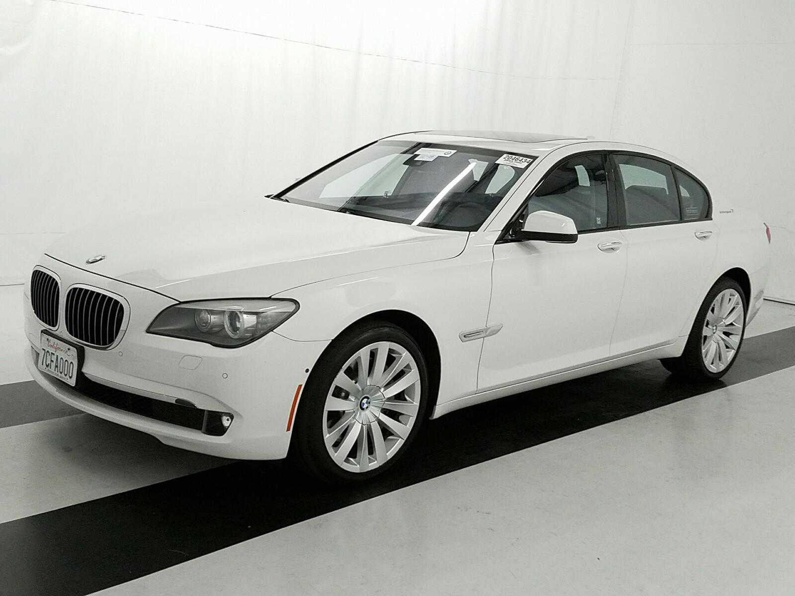 BMW 750i