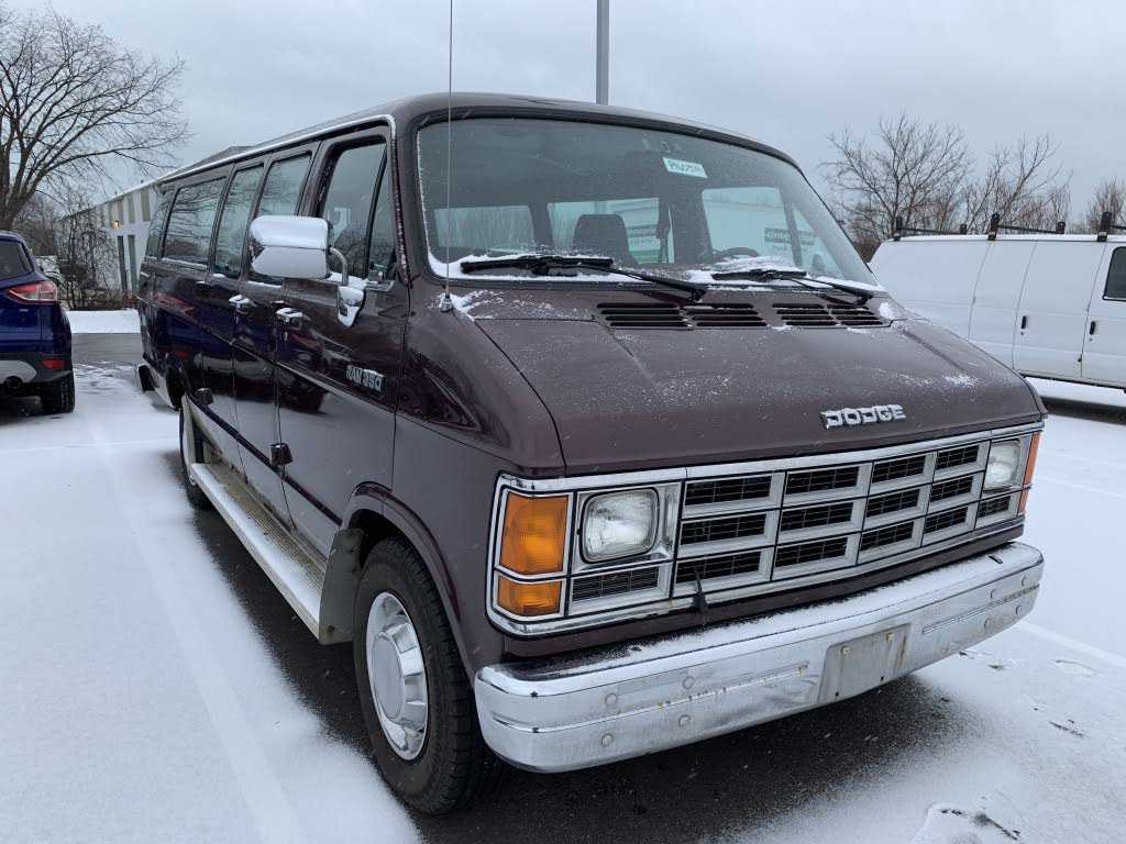 Dodge Ram Wagon