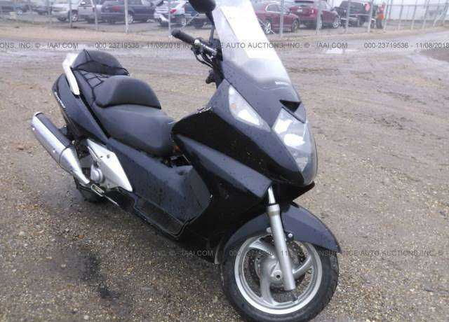 Honda FSC600 (Silver Wing)