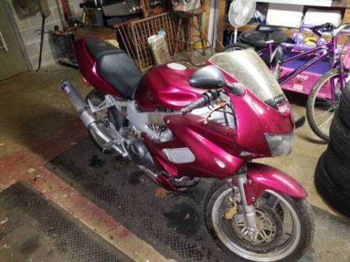 Honda VTR1000F (SUPERHAWK)
