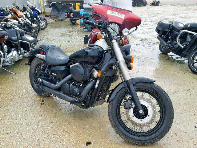 Honda VT750 (Shadow Phantom)