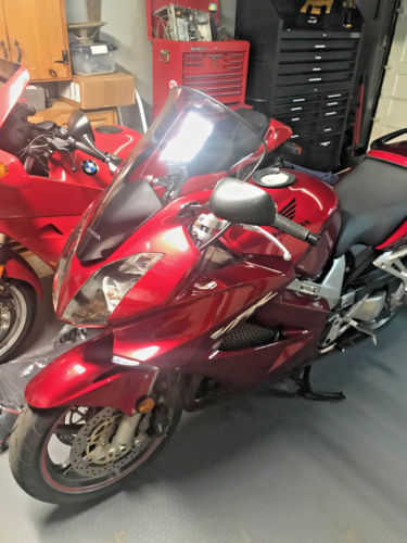 Honda VFR800 (INTERCEPTOR)