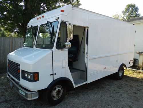 Ford F-590