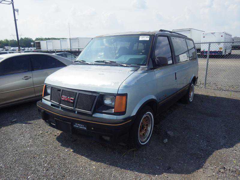 GMC Safari