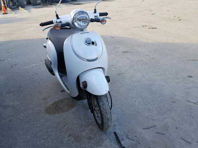 Honda NCW50/Metropolitan