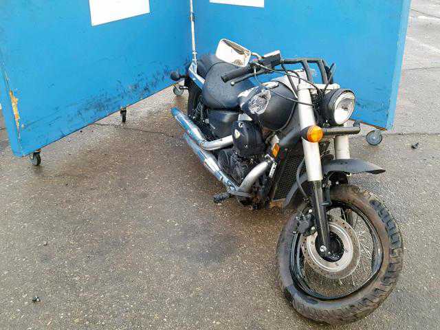 Honda VT750 (Shadow Phantom)