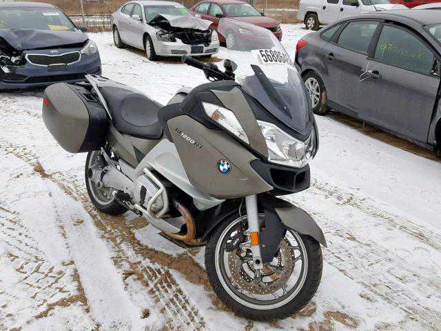 WB1044000AZW18179