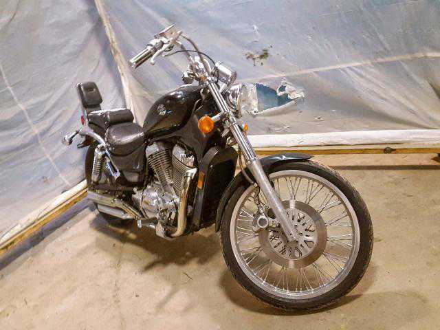Suzuki VS800