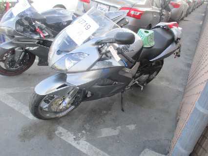 Honda VFR800 (INTERCEPTOR)