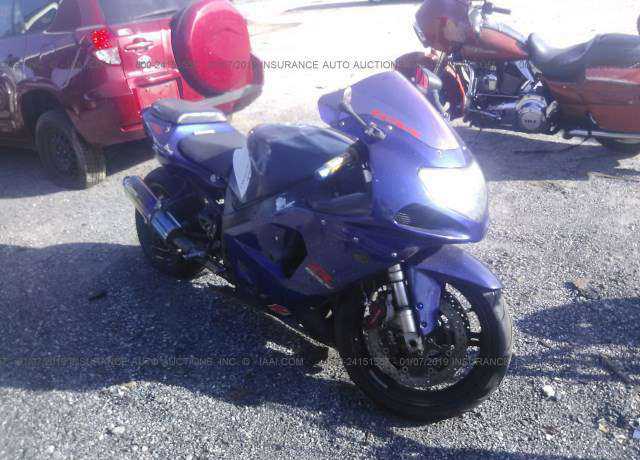 Suzuki GSX-R750K