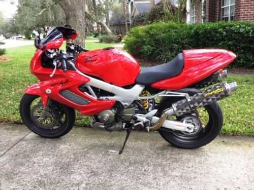 Honda VTR1000F (SUPERHAWK)