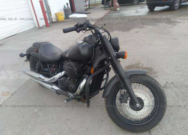 Honda VT750 (Shadow Phantom)