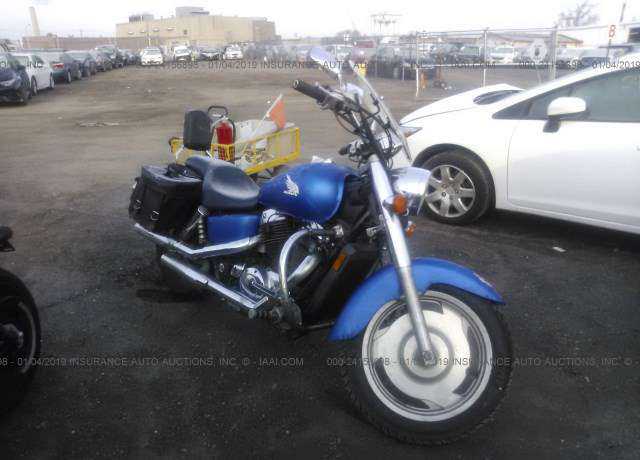 Honda VT1100C2 (SHADOW SABRE)