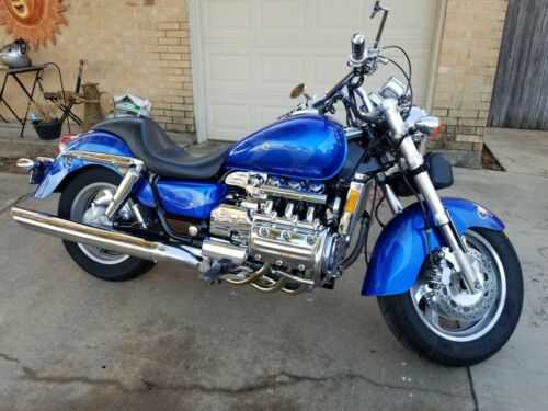 Honda GL1500C (VALKYRIE)