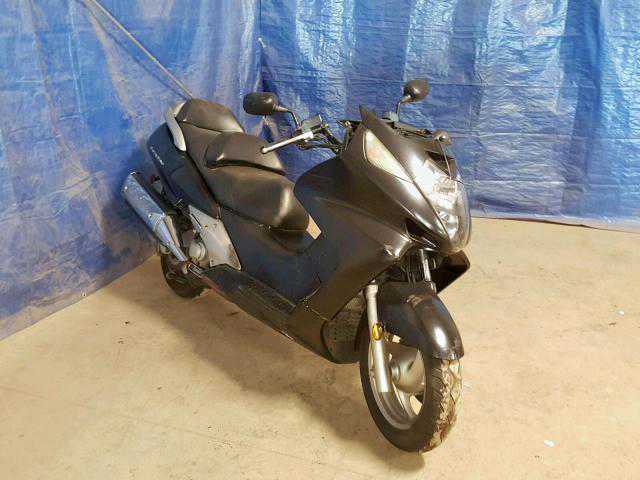 Honda FSC600 (Silver Wing)