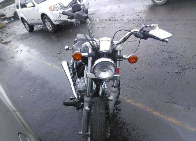 Suzuki GZ250