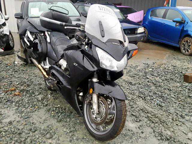 Honda ST1300A