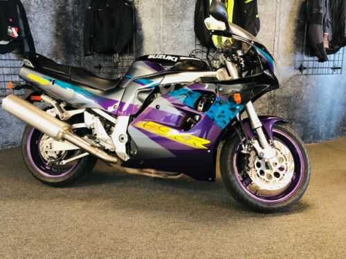 Suzuki GSX-R1100W
