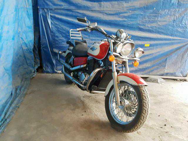 Honda VT1100C2 (SHADOW ACE)