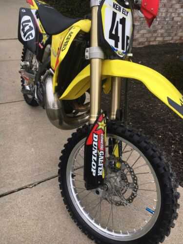 Suzuki RM250