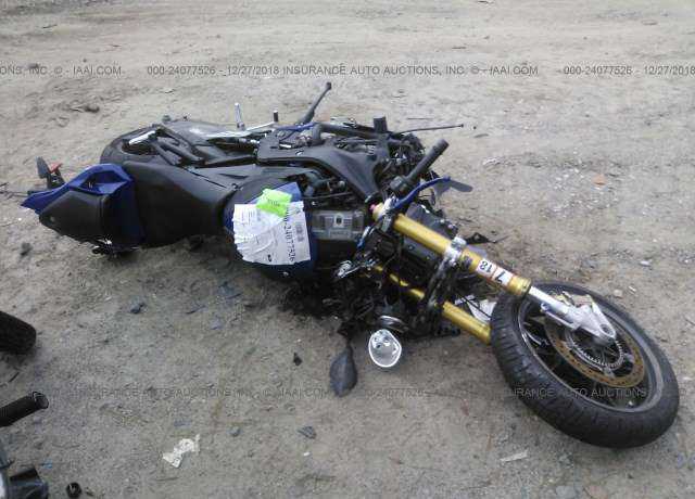 BMW S 1000 RR