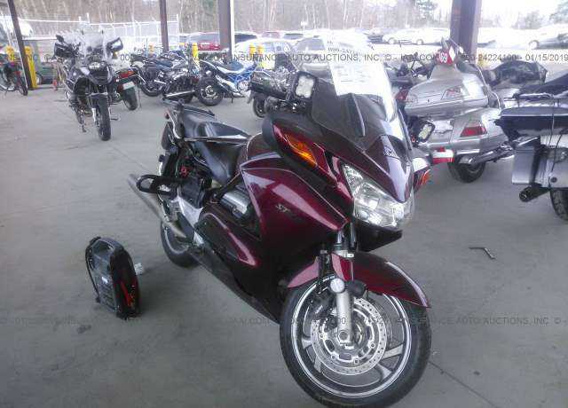 Honda ST1300A