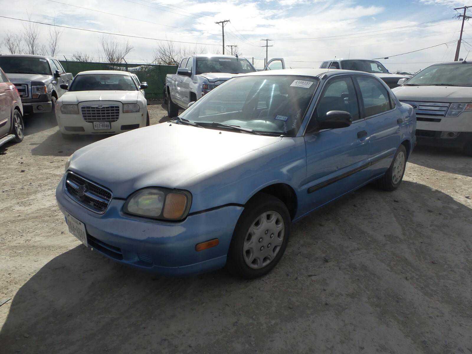 Suzuki Esteem