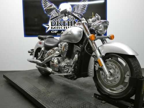 Honda VTX1300R