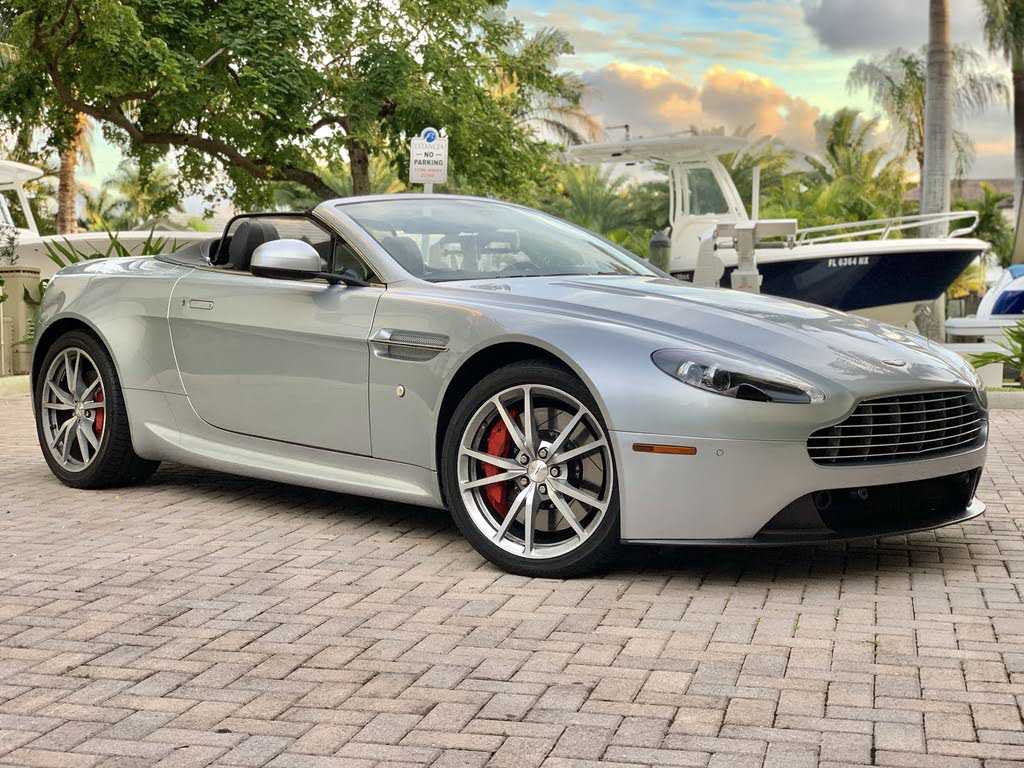 Aston Martin V8 Vantage