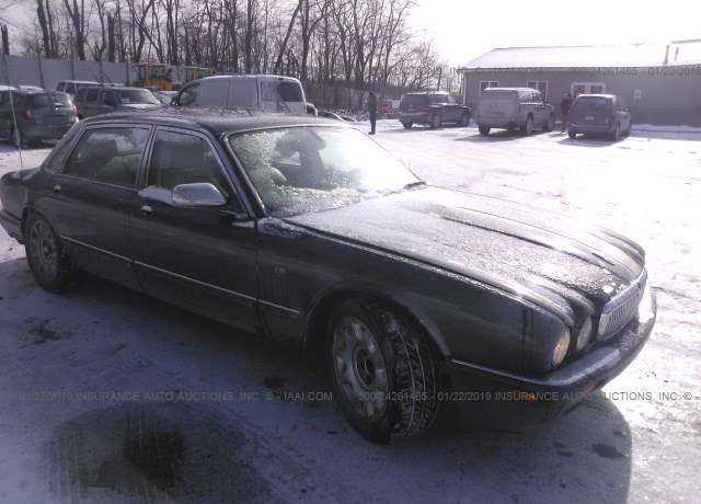 Jaguar Super V8