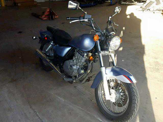 Suzuki GZ250