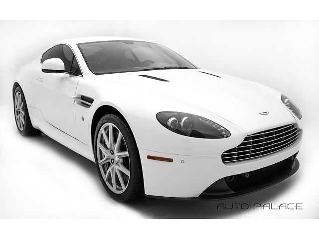 Aston Martin V8 Vantage