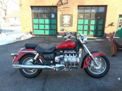 Honda GL1500C (VALKYRIE)