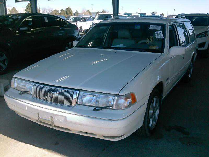 Volvo V90